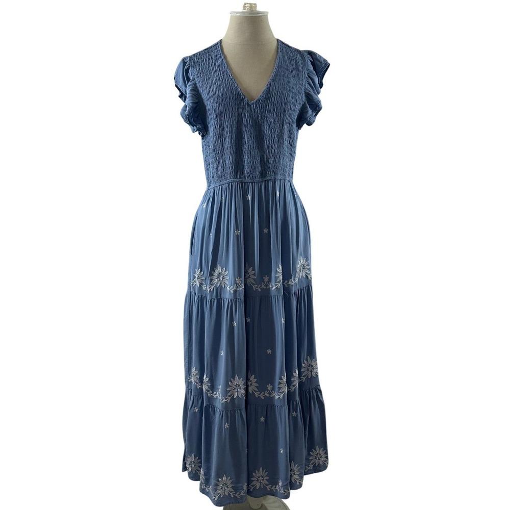 BaeVely Blue Smocked Floral Smocked Embroidered Tiered Maxi Dress Womens Large